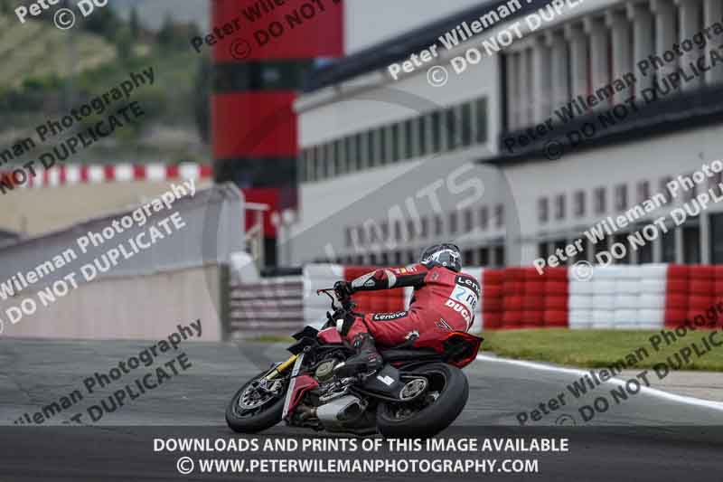 cadwell no limits trackday;cadwell park;cadwell park photographs;cadwell trackday photographs;enduro digital images;event digital images;eventdigitalimages;navarra;no limits trackdays;peter wileman photography;racing digital images;trackday digital images;trackday photos